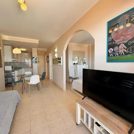 Silent Sunrise On The Ocean 아파트 *