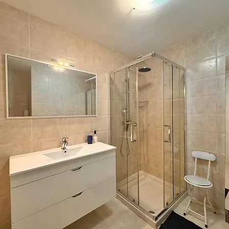 아파트 Silent Sunrise On The Ocean 코스타카르마